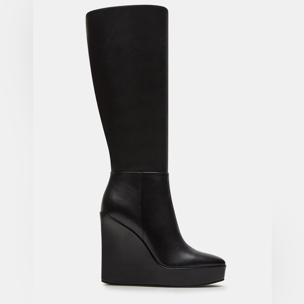 Steve Madden AKIRA Sleek Black Wedge Boots